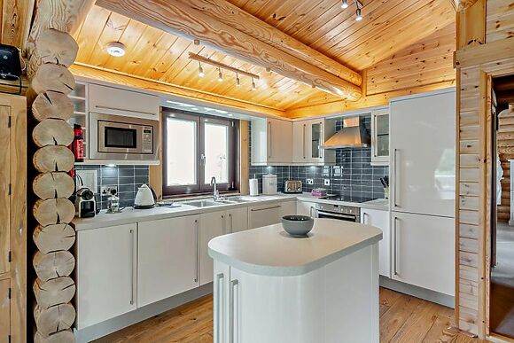 Maple Lodge