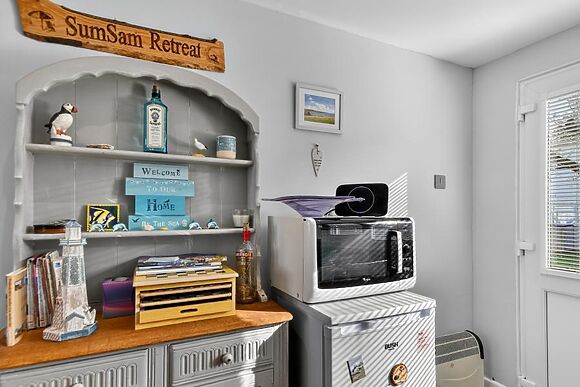 Sumsam Retreat