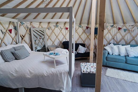 Grumpys Retreat And Hot Tub