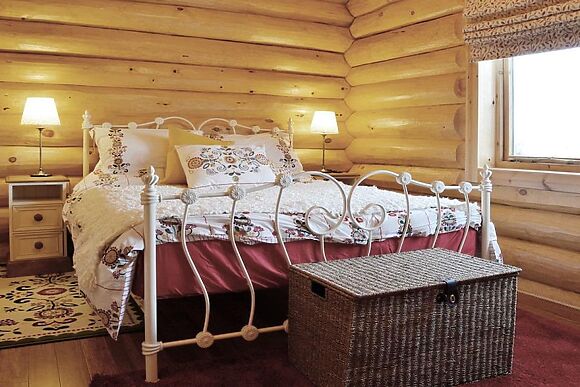 Grouse Lodge