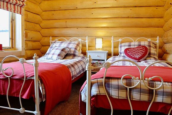 Grouse Lodge