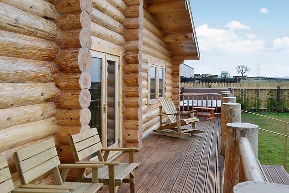 Grouse Lodge