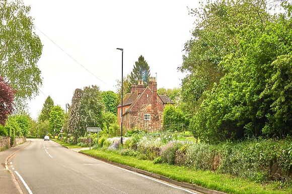 Miss Muffets Cottage