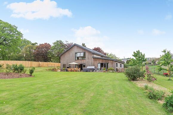 Ford Barn Farm Lodge