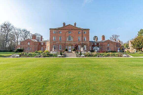 Country Park Manor House