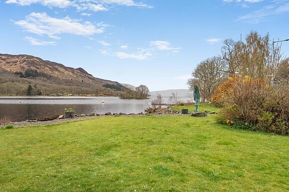 Ardcraig Lodge At Loch Earn