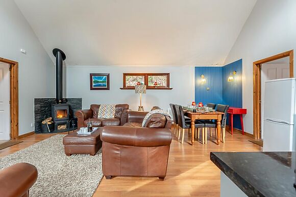 Ardcraig Lodge At Loch Earn