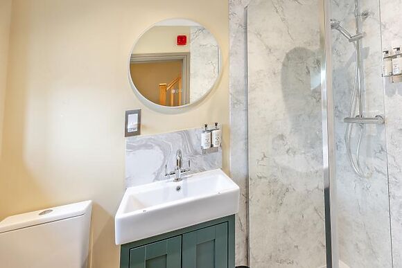 The Plum Tree - Pershore