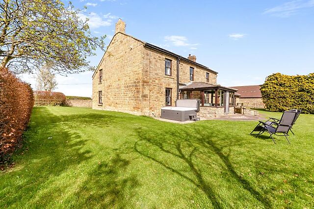 Hideaway Farm House