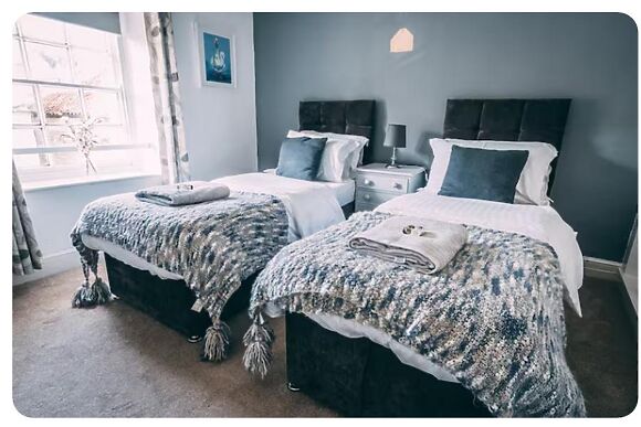 The Glen Apartment