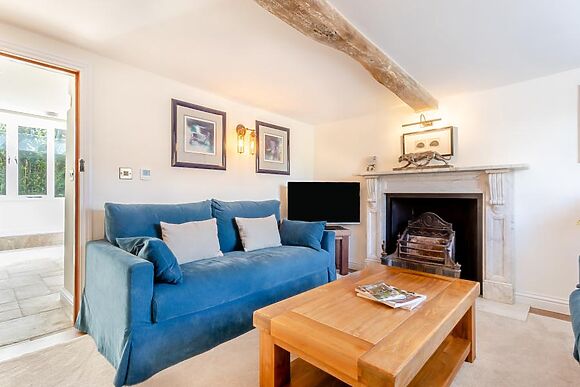 Corner Cottage