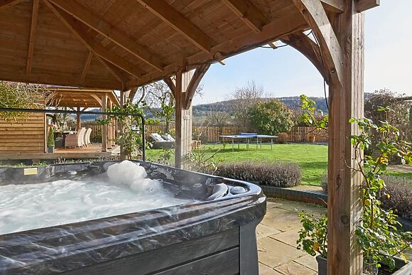Cotswold View Manor House
