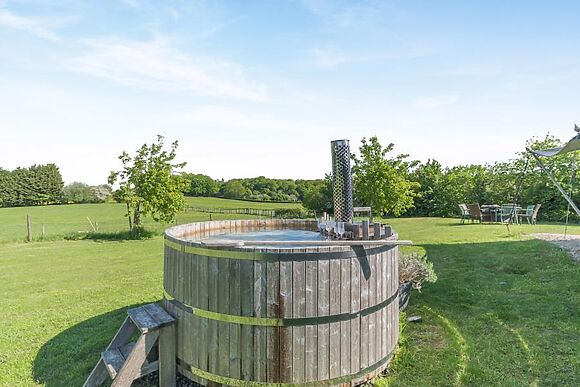 Pondside Meadow Retreat