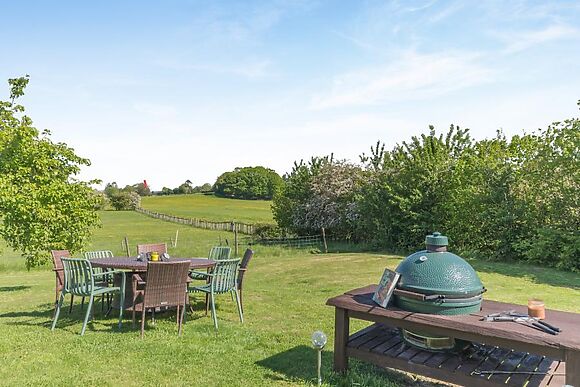 Pondside Meadow Retreat