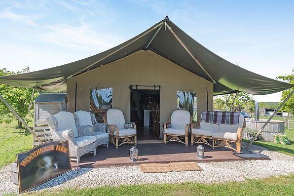 Pondside Meadow Retreat