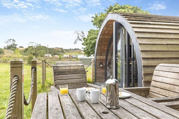 Robin Glamping Retreat