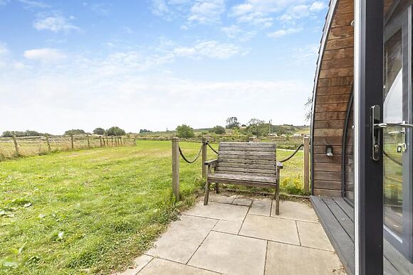 Robin Glamping Retreat