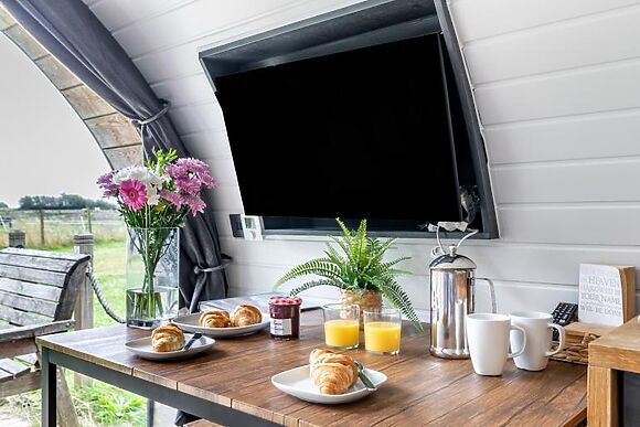 Robin Glamping Retreat