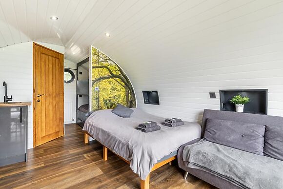 Robin Glamping Retreat