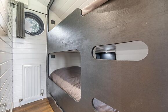 Robin Glamping Retreat