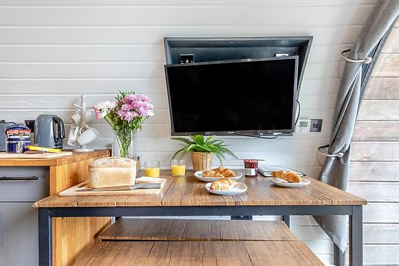 Owl Glamping Retreat