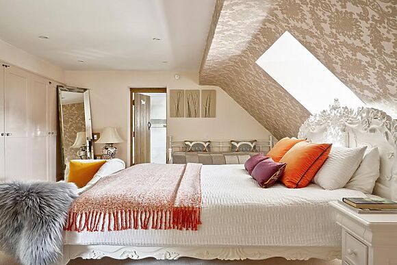 Luxury Court Manor House