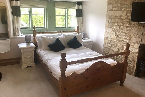 Luxury Court Manor House