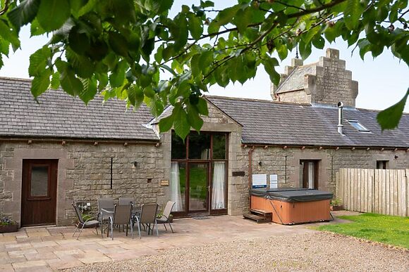 Heatherstone Cottage