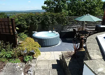 Tranquil setting to enjoy an evening in the hot tub