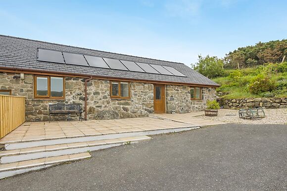 Uchaf Rhoslefain