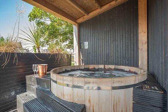 Writers Studio Hot Tub