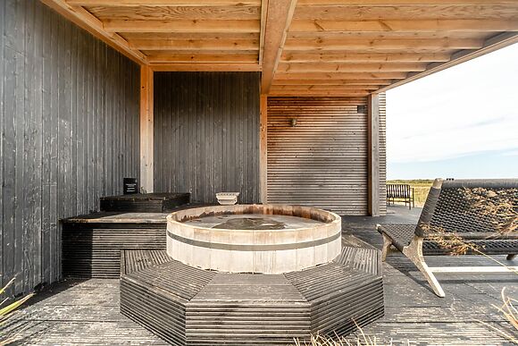 Beach House Hot Tub