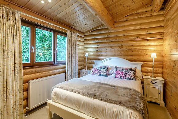 Roseberry Lodge