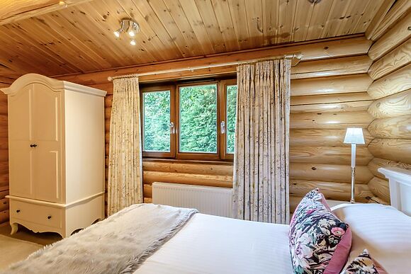 Roseberry Lodge