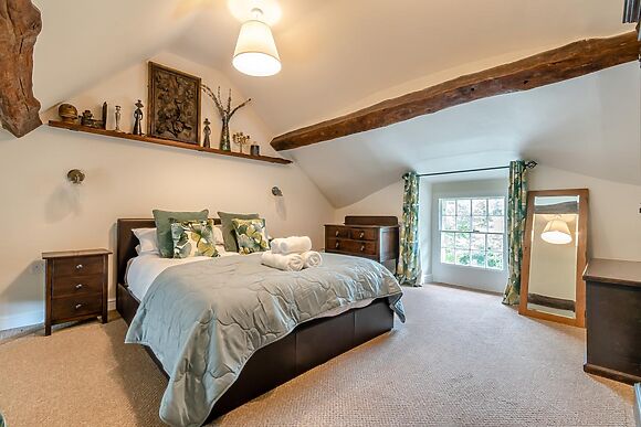 Thatch End Cottage