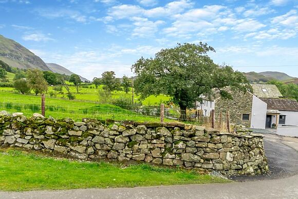 The Sparrow - Mire House