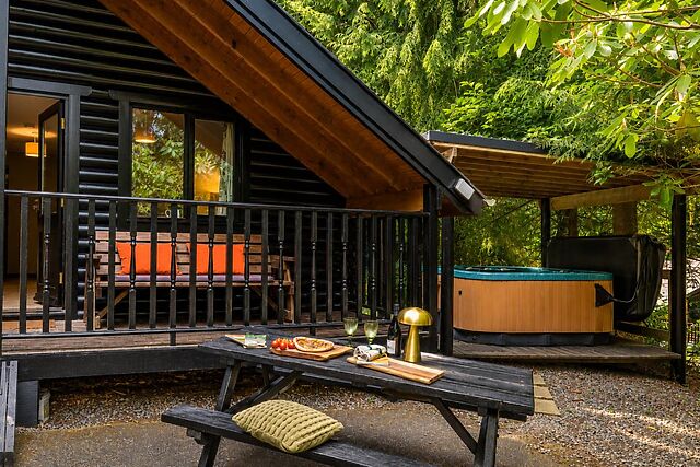 Acorn Lodge