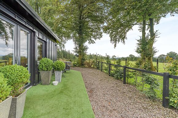 The Sitooterie Springwells Hall