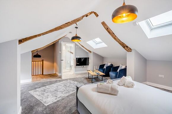 The Swallow - Mire House