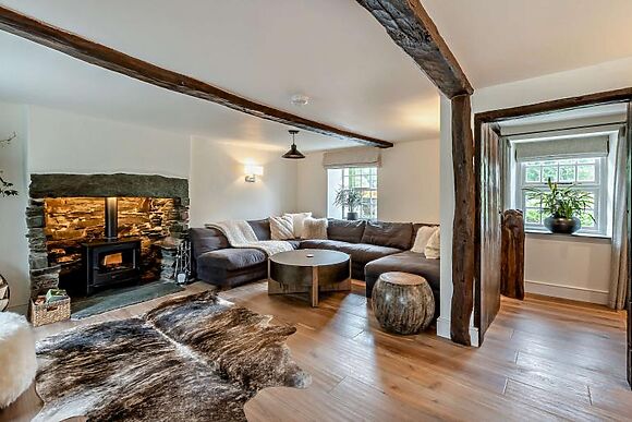 Riverside Retreat - Grange