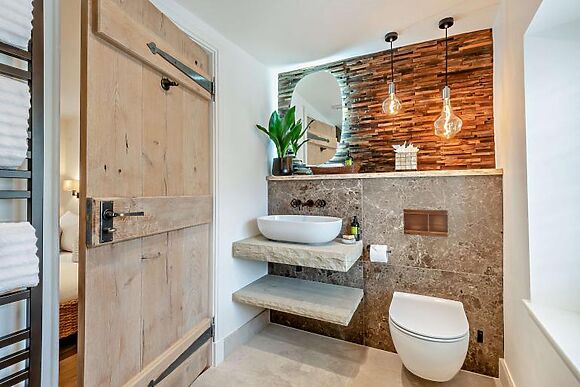 Riverside Retreat - Grange