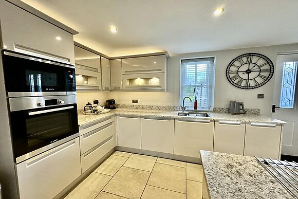 Bridge House Apartment 1