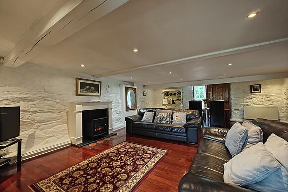 Betws Inn Bach