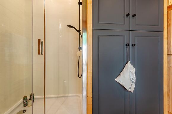 Woodlands Lavender Lake House