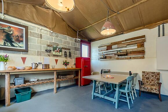 1-Bedroom Cabin in Solva
