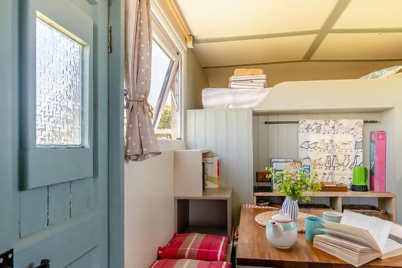 1-Bedroom Cabin in Solva