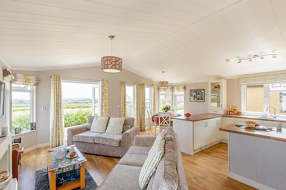 Ash Lodge