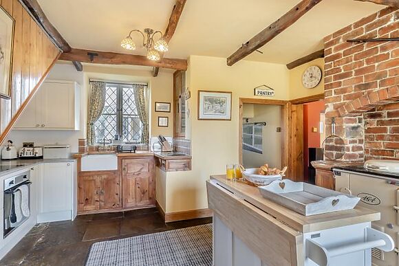 Sweet Knoll Farmhouse