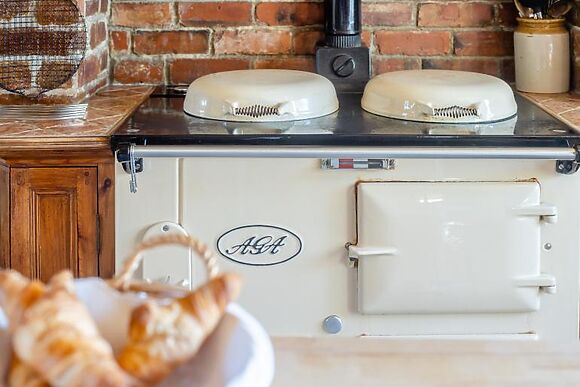 Sweet Knoll Farmhouse