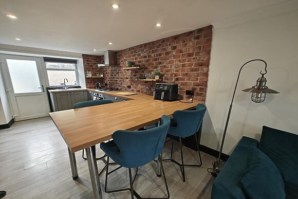 Spring Garden Cottage